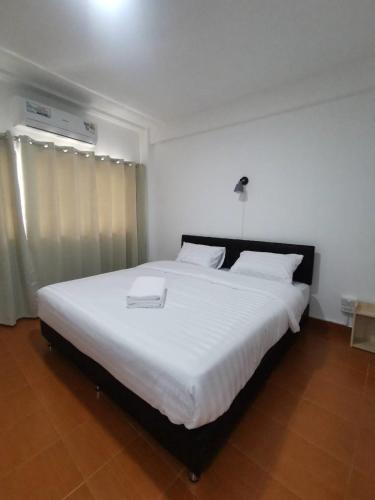 ratanasiri hotel