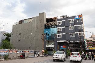 hotel kiwi inn vijaynagar scheme 78