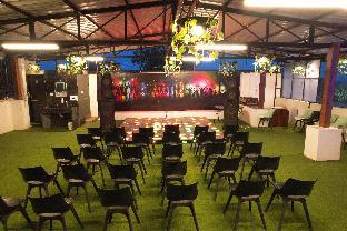 hotel vatika palace narmadapuram