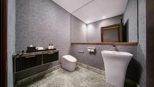 intercontinental kuala lumpur by ihg