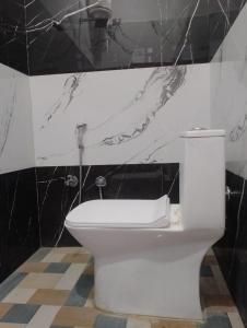 hotel moonlight and restaurant