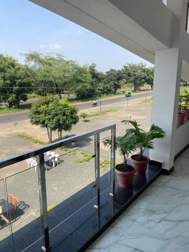 hotel moonlight and restaurant