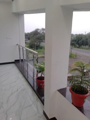 hotel moonlight and restaurant