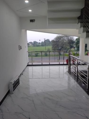 hotel moonlight and restaurant