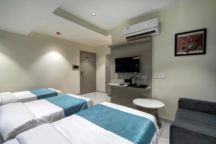 hotel shrimad villa gandhinagar