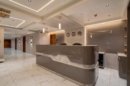 hotel shrimad villa gandhinagar