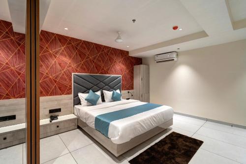 hotel shrimad villa gandhinagar