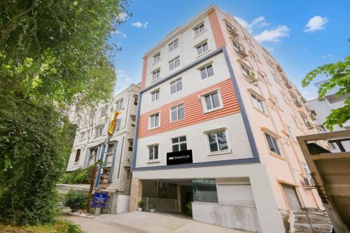 super townhouse sri nirvana grand