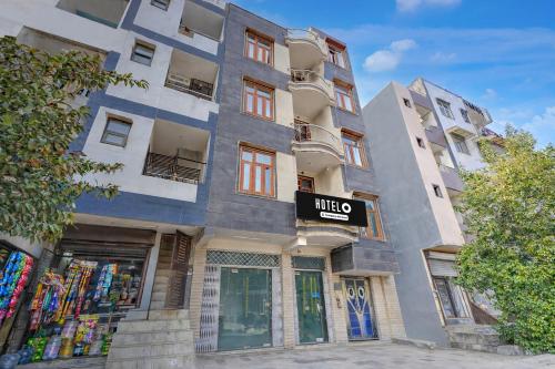 super hotel o golden key rohini