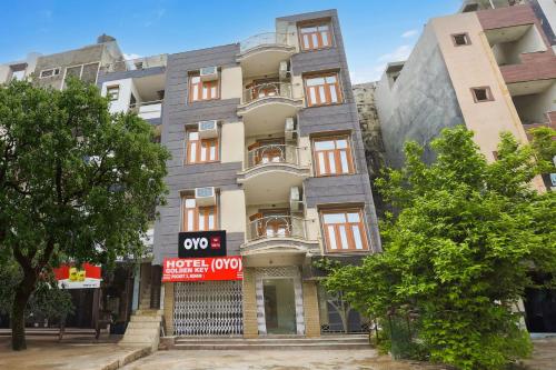 Super Hotel O Golden Key Rohini,,3 star