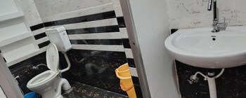 ayodhya cantt palace and restaurant