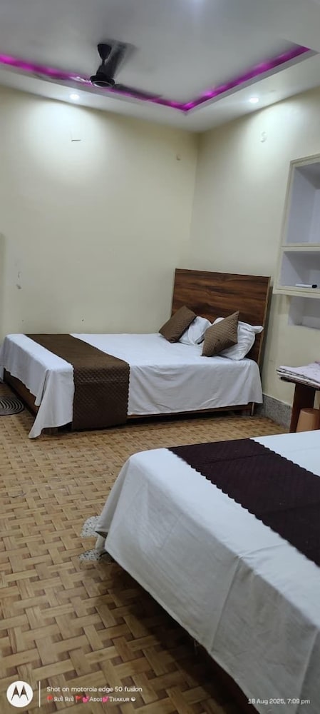 ayodhya cantt palace and restaurant