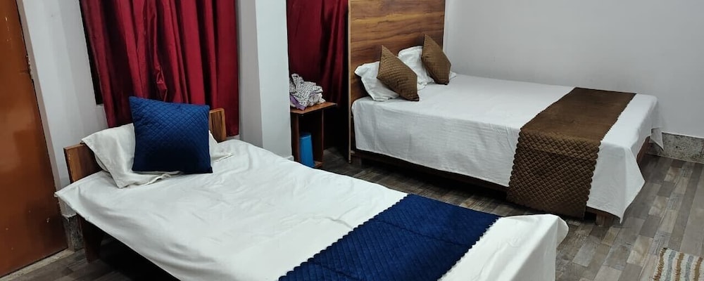 ayodhya cantt palace and restaurant