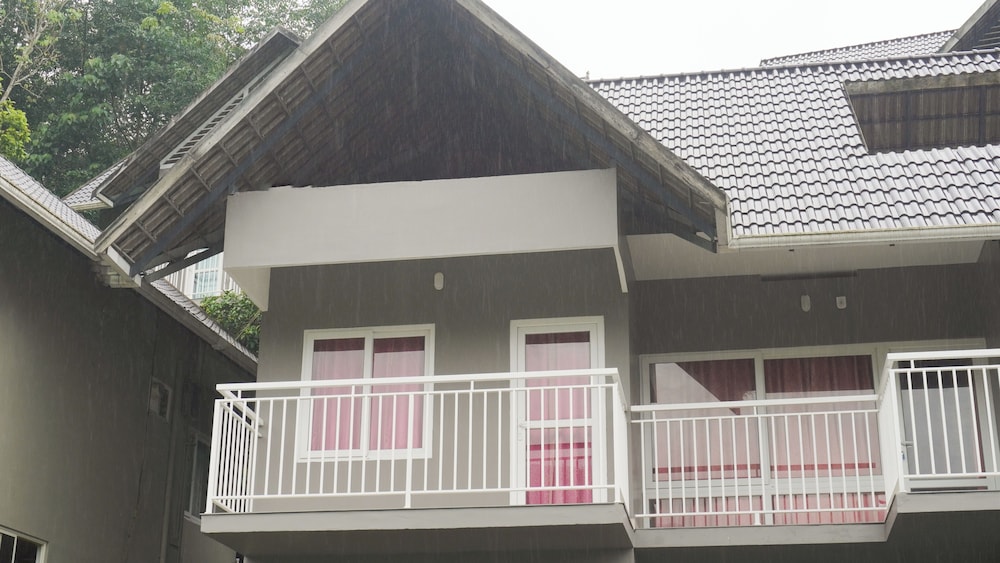 rains valley resort by teal luxury stays