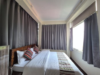 the coverpage boutique stays