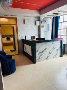 Maharishi Inn,,2 star