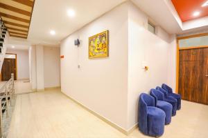 Maharishi Inn,,2 star