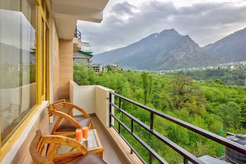 hotel nirosha manali