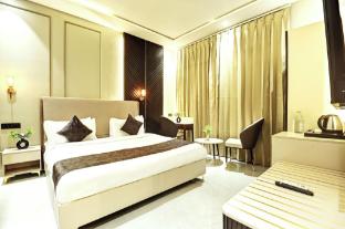 saltstayz select pitampura