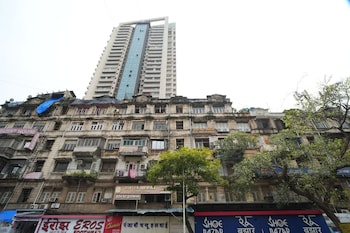 hotel rinza residency