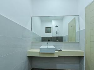 ak cvia hotel
