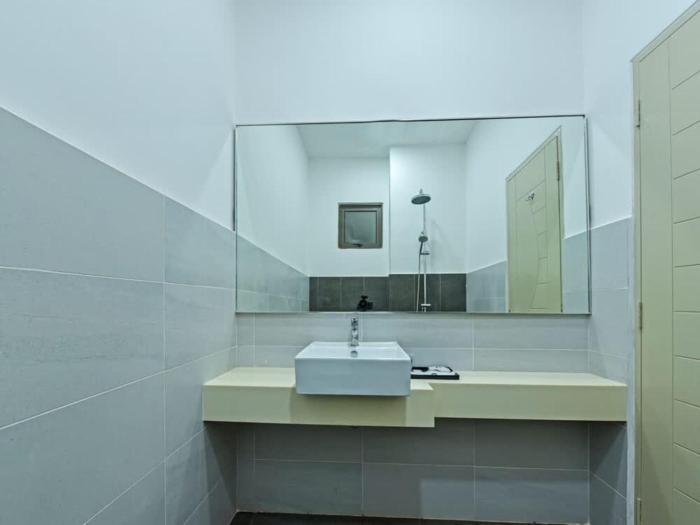 ak cvia hotel