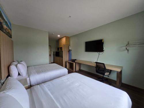 royal inn and suites