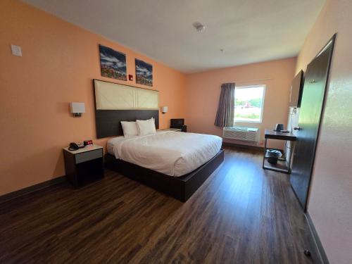royal inn and suites