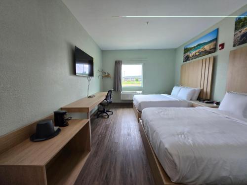 royal inn and suites