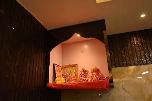 The Vintage Plaza,,2 star