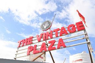 the vintage plaza