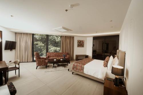 Namami By Zenq Bankhandi,,3 star