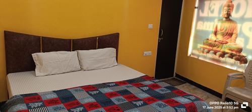 Purnima Palace,,4 star