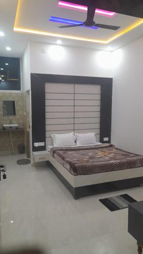 Shyamal Resort,,3 star