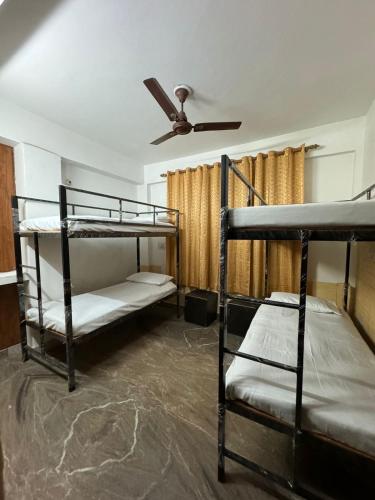 Sattva Cafe And Motel,,4 star