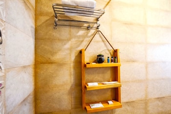 amber cottage manali