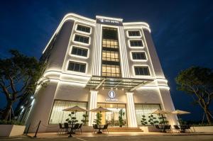 btc hotel