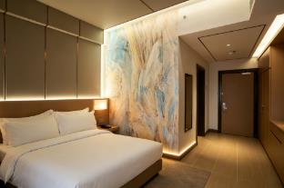 btc hotel
