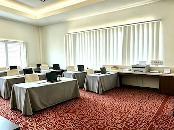 btc hotel