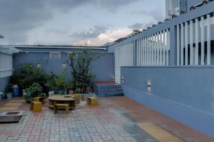 lucent the luxury hotel