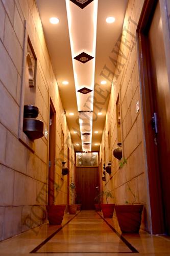 hotel pleasure haveli