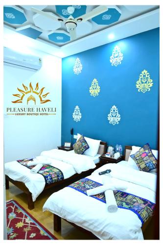 Hotel Pleasure Haveli,,3 star