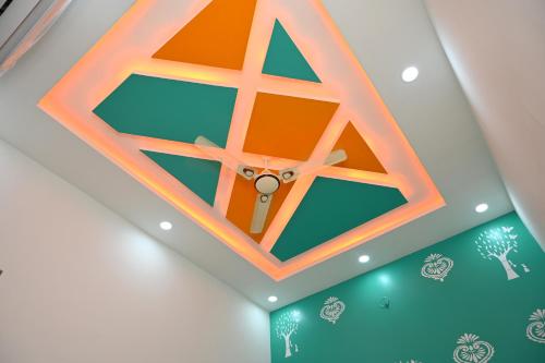 hotel pleasure haveli