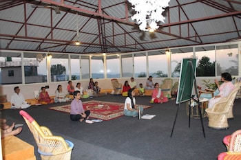 samyati valley retreat