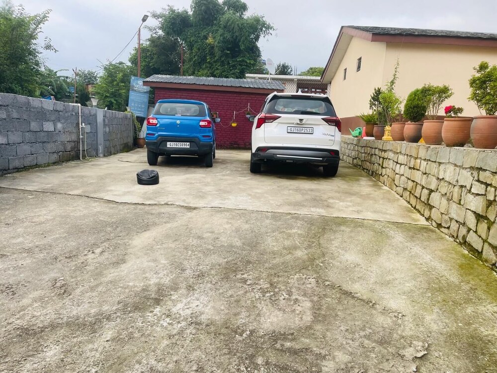 samyati valley retreat