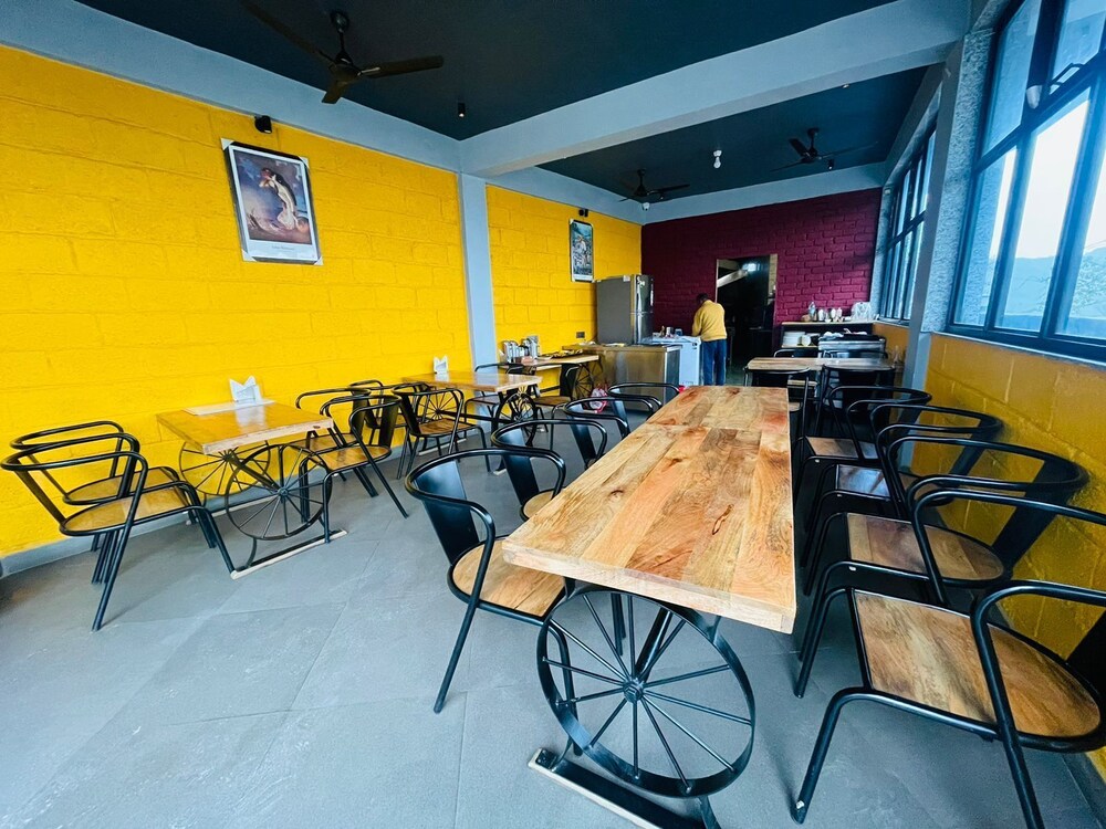 samyati valley retreat