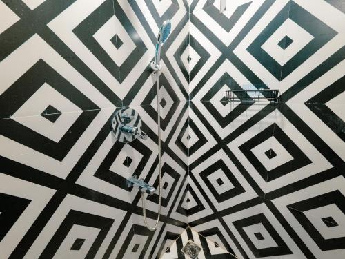 hoztel jollygrrant doon