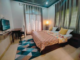 hoztel jollygrrant doon