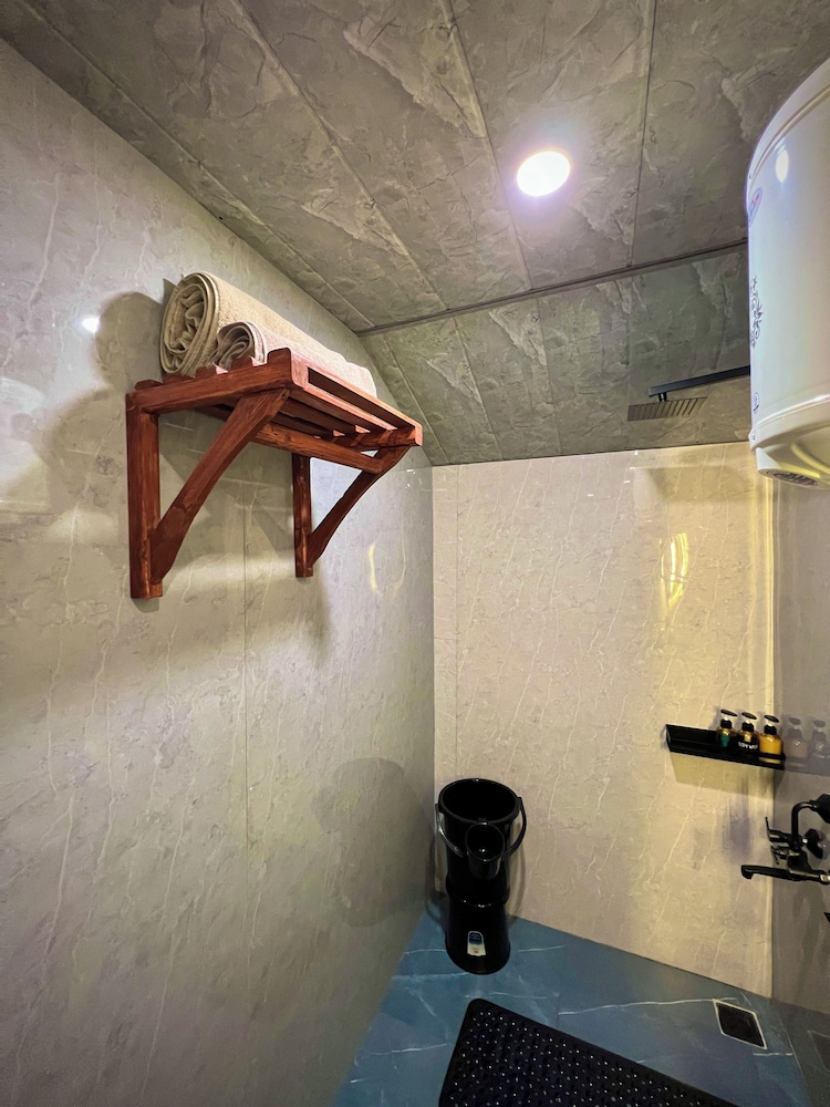 glass cabins and cafe by urban monk