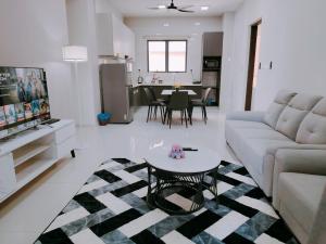 danga bay seaview johor bahru by one 9 stay